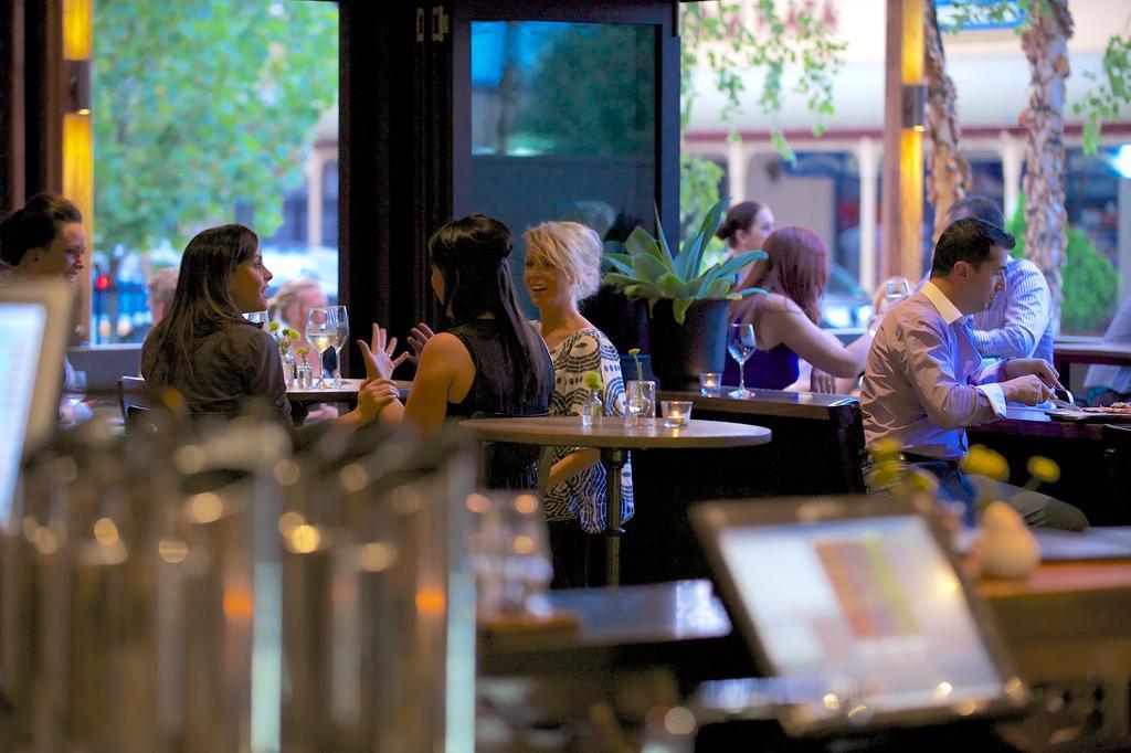 Townhouse Hotel Wagga Wagga Buitenkant foto